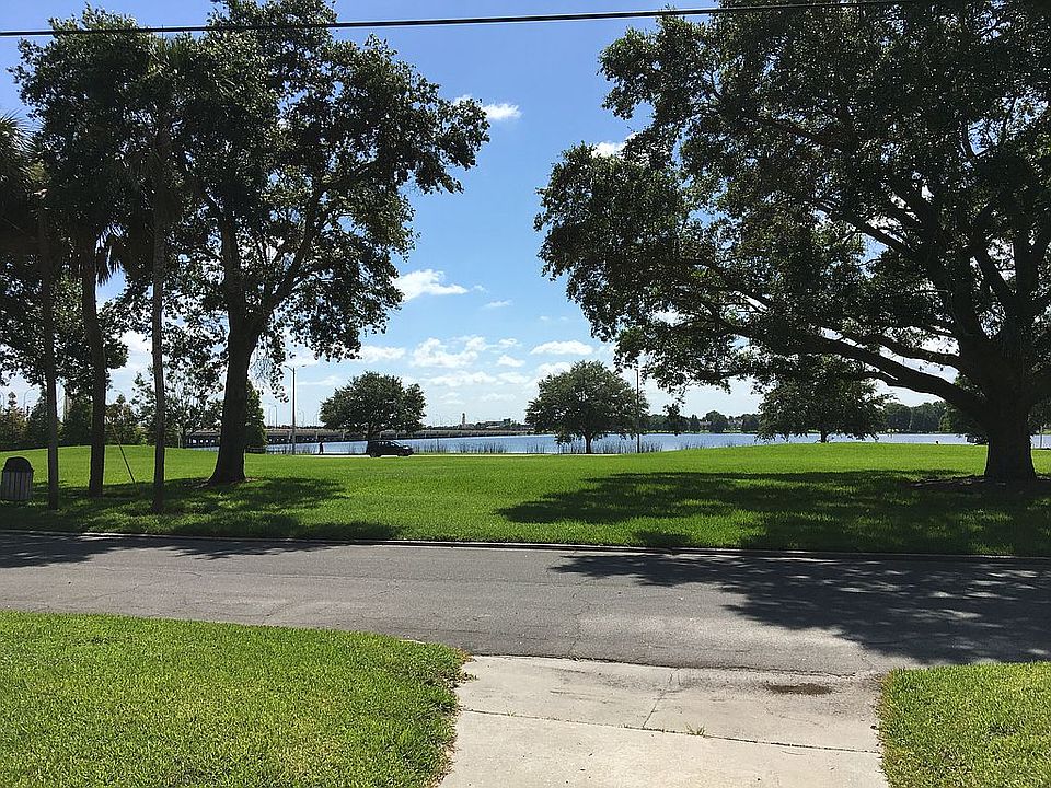 1st image of 500 Underhill Dr