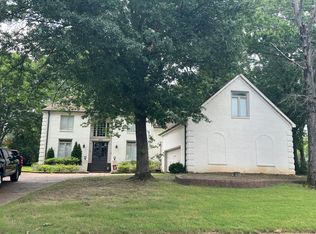 2864 Levee Oaks W, Collierville, TN 38017