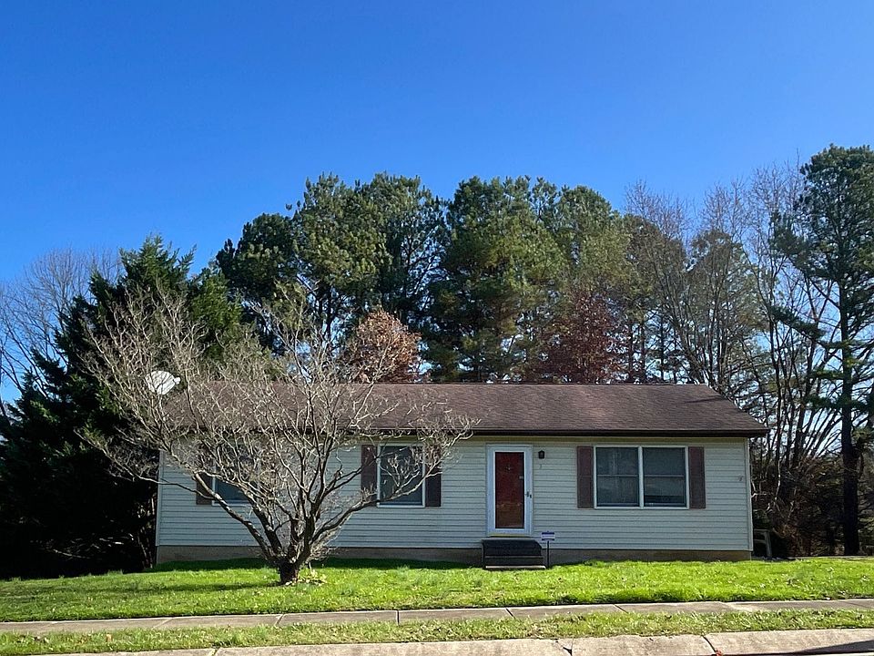 1st image of 3 Spring House Ct