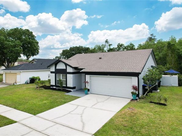 5716 Delano Ln