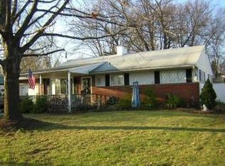 323 Trenton Rd, Fairless Hills, PA 19030