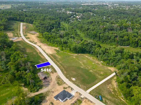 5416 Seminole Valley Trl NE, Cedar Rapids, IA 52411