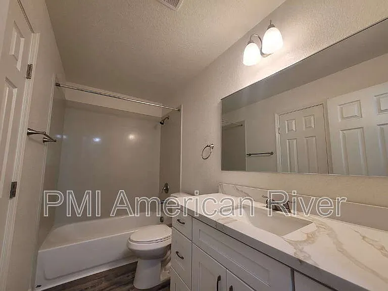 7147 Bacchini Ave — Photo 12
