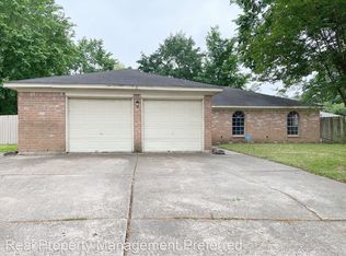 23907 Pea Ridge Dr, Spring, TX 77373