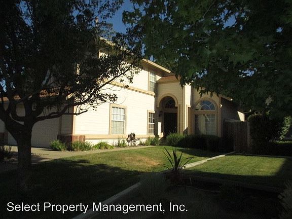 4th image of 1314 Champagne Cir