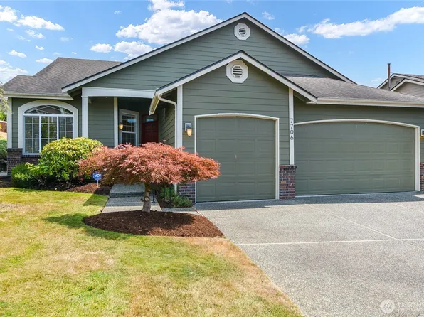 7706 72nd Street NE, Marysville, WA 98270