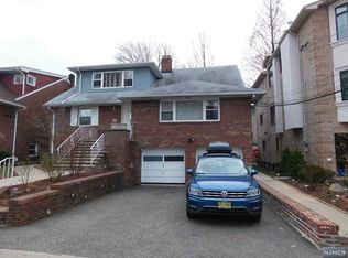 210 Lafayette Ave, Cliffside Park, NJ 07010