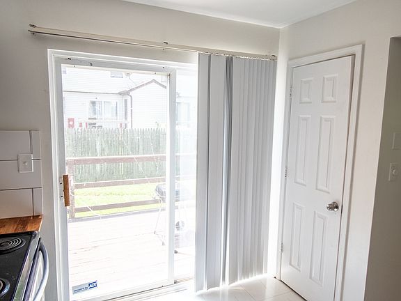 5th image of 285 Merrimac Trl APT 57