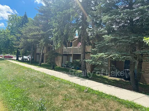 25 Louck St Photo 1