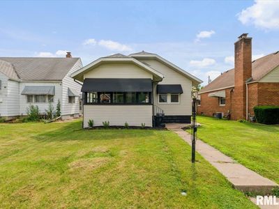 2614 8th St, Moline, IL, 61265
