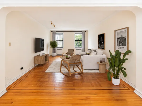 2375 Ocean Avenue image 1 of 15
