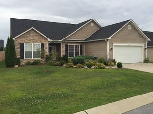 29 Pamlico Rd, Fletcher, NC 28732