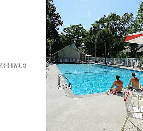 4th image of 15 Deallyon Ave APT 31