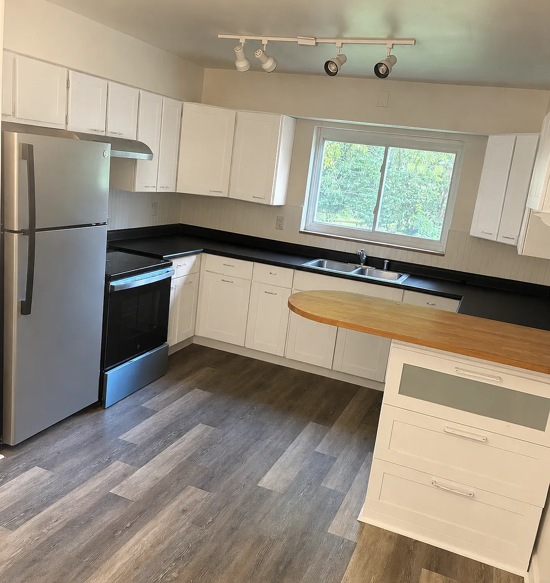 3 bed, 1792 sqft, $1,995 — Photo 4