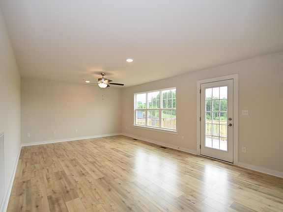 4th image of 1204 Bybees Church Rd #Be-26a