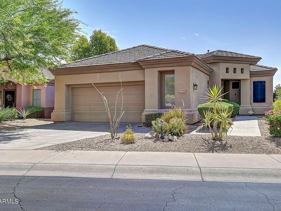 9039 N Broken Bow