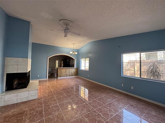 5th image of 7237 Harbor Heights Cir