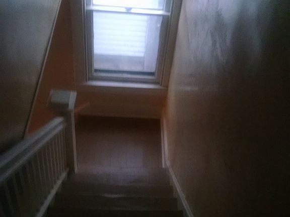 4th image of 3214 N Capitol Ave