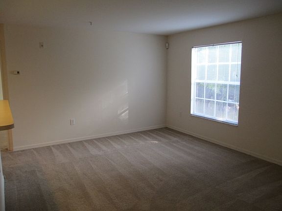 3rd image of 1763 Four Mile Cove Pkwy APT 627