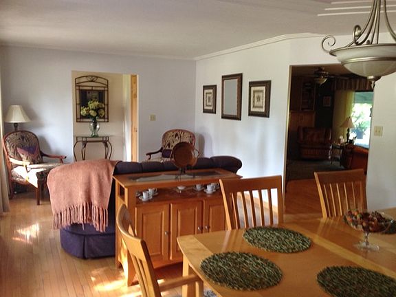 Dinning/ Formal living room