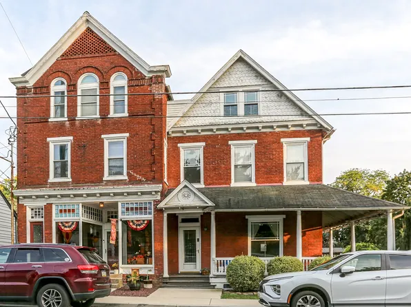 11 E High St, Maytown, PA 17550