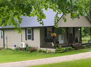 1902 N Morgan Rd, Taswell, IN 47175