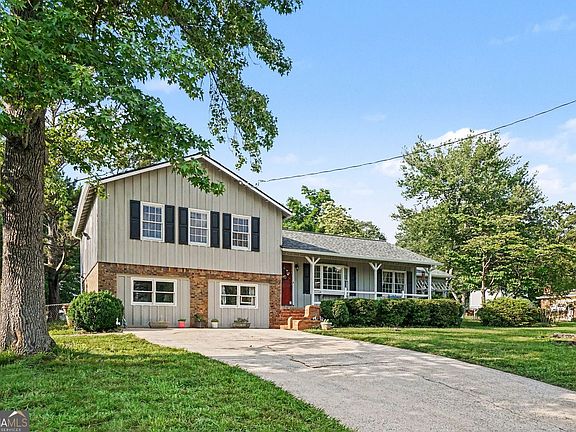 2nd image of 1117 Malibu Dr