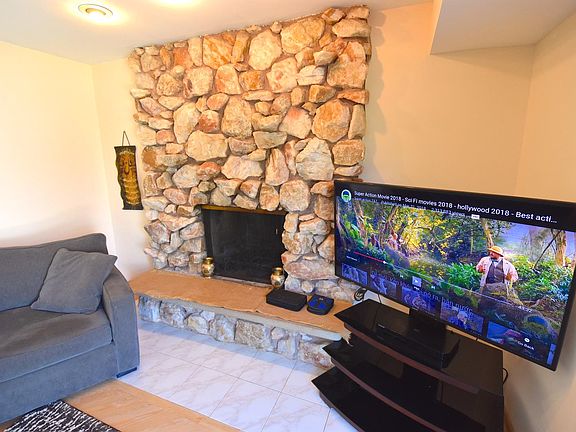 5th image of 626 Stratford Dr