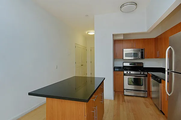 Rented by Corcoran | media 32