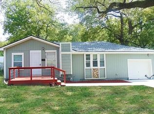 9105 McGee St, Kansas City, MO 64114