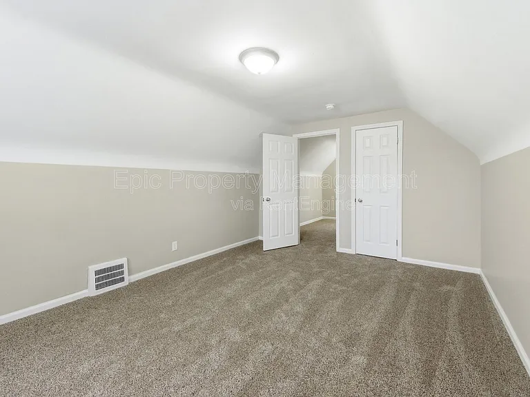 3360 Edgeworth St — Photo 10