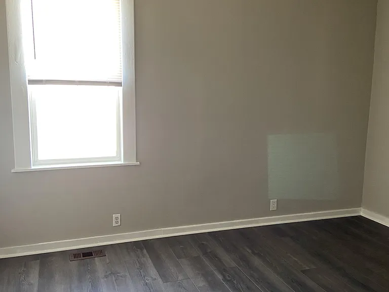 735 Beechwood Ave — Photo 14