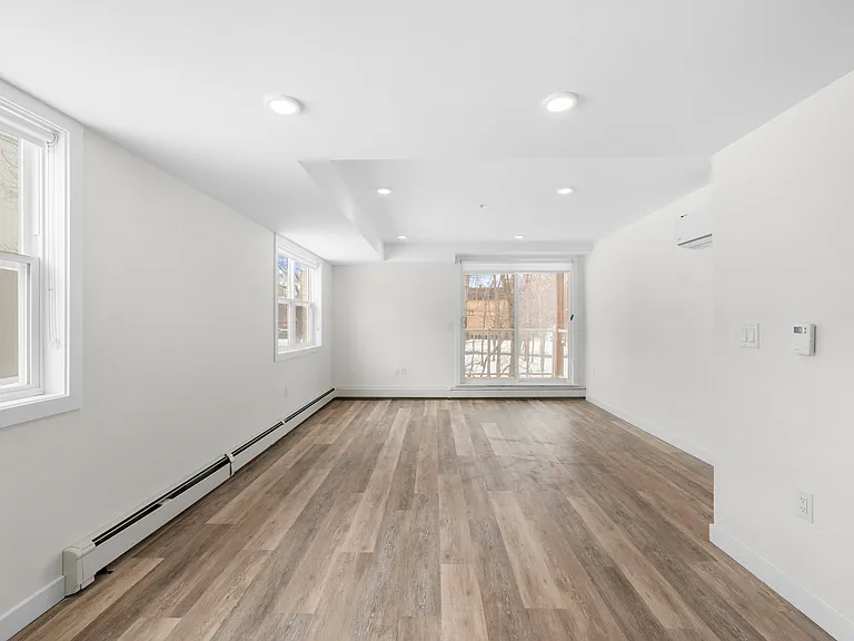 72 Primrose St #201 — Photo 20
