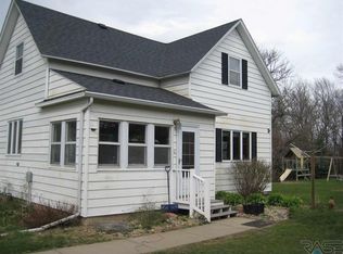 46924 252nd St, Baltic, SD 57003