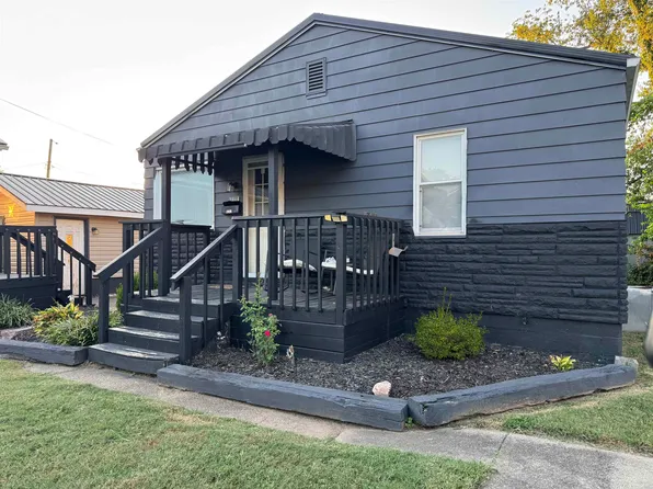 4322 Hughes St, Huntington, WV 25704