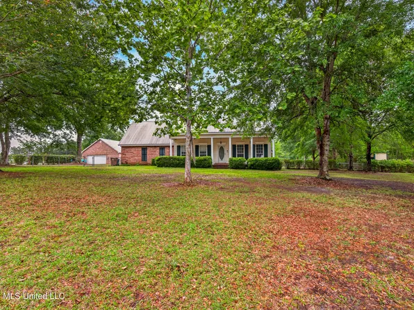 11493 White Star Rd, Biloxi, MS 39532