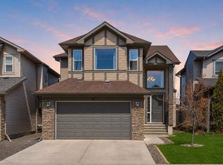 60 Baywater Ct S, Airdrie, AB T4B0A9