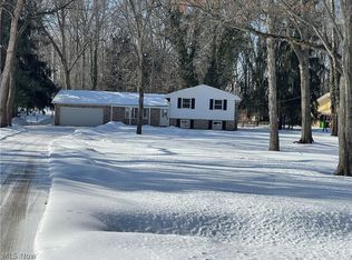 1675 Carlton Ave SE, North Canton, OH 44709