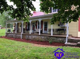 112 S 2nd St, Greensburg, KY 42743