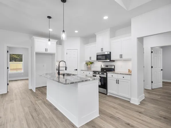 928 Duckenfield Ave, Tyler, TX 75701