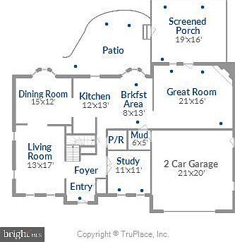 3rd image of 422 E St NE