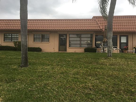 3rd image of 19029 Us Highway 19 N APT 33C