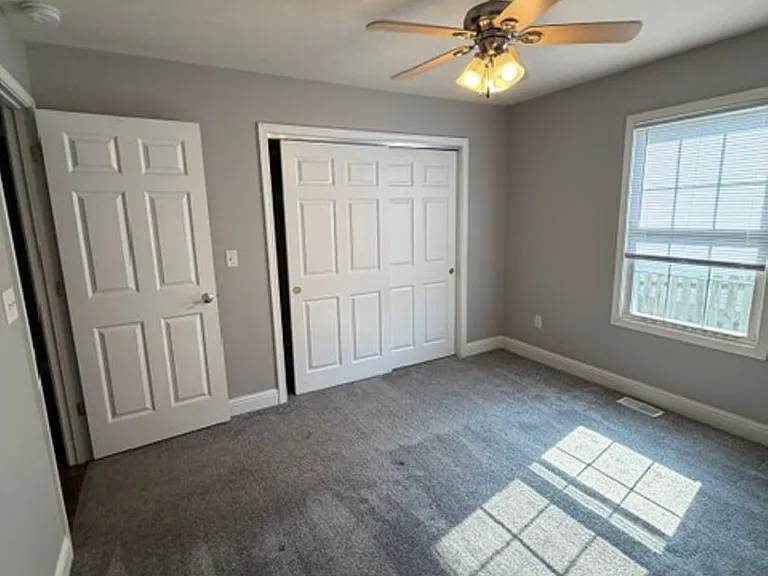 410 Goldenrod Dr — Photo 7