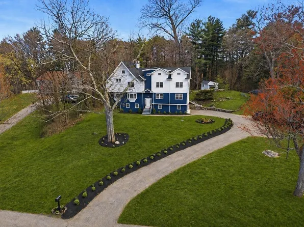 445 Salem St, North Andover, MA 01845