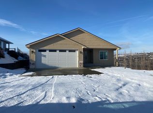 3030 Riverview Ln, Malaga, WA 98828