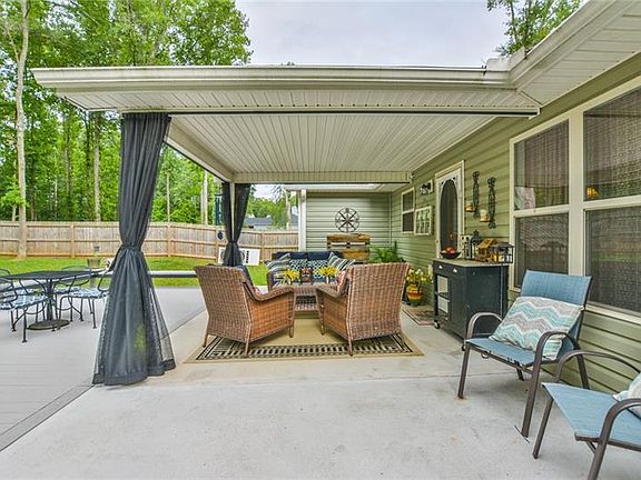 5th image of 390 Petal Creek Ln