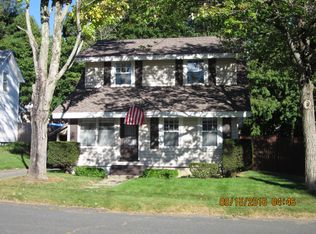 98 Glennon Ave, Dalton, MA 01226