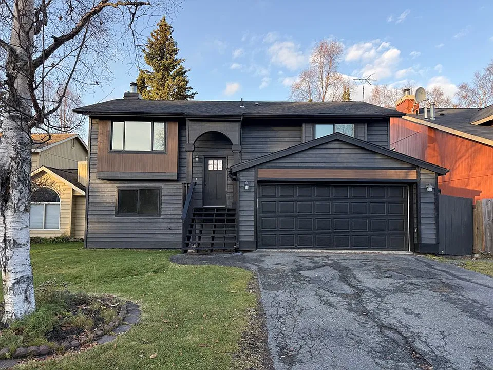 3831 Winchester Loop