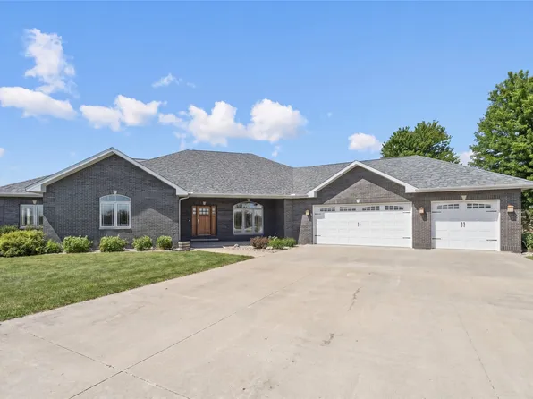 1315 245th Pl, Pella, IA 50219