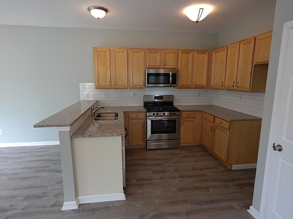 4th image of 1681 Brynne Ln